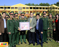 Bí thư Thành ủy Hà Nội thăm, chúc Tết cán bộ, chiến sĩ Trung đoàn Bộ binh 692
